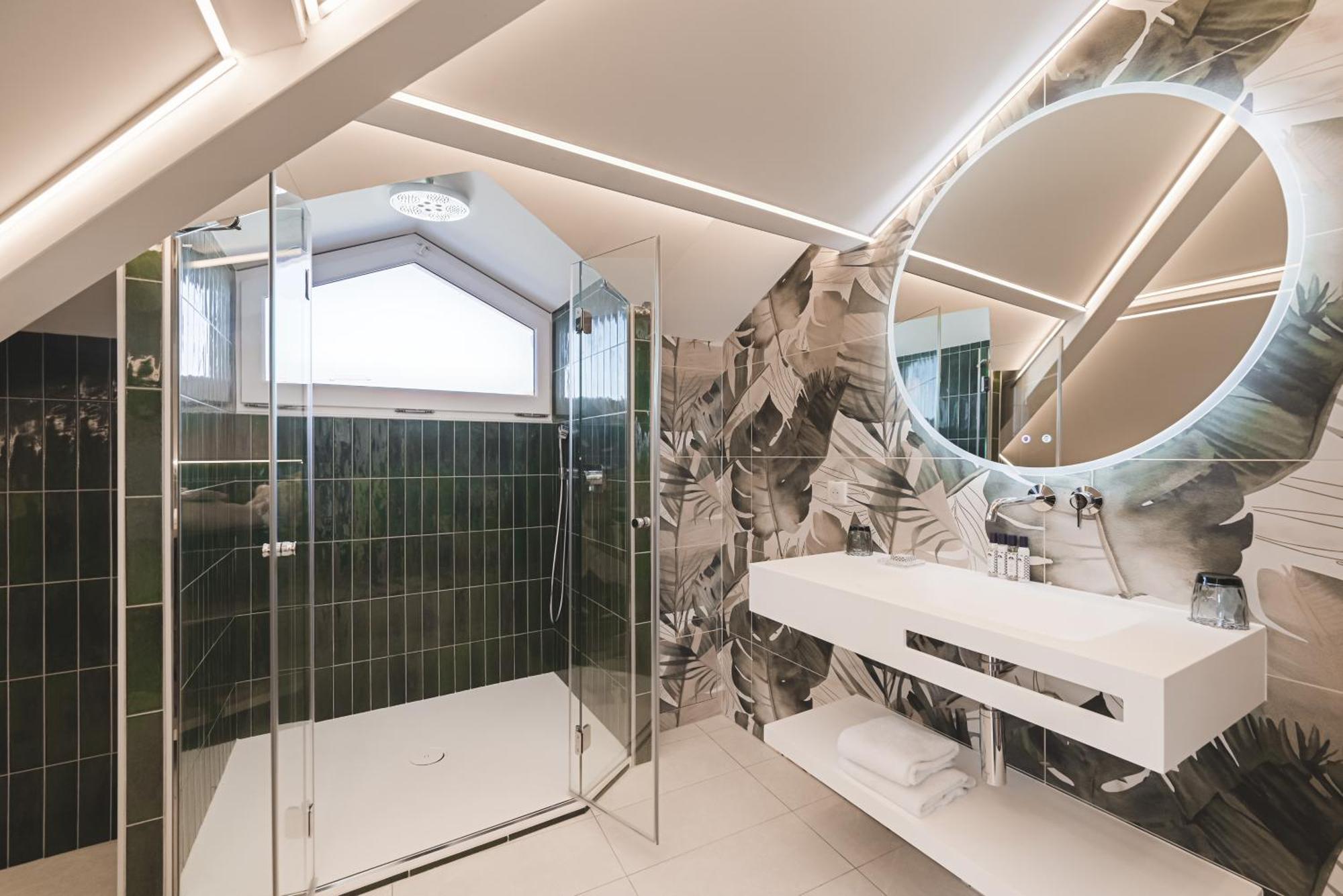 Hotel & Madison Jean De Luz 4*
