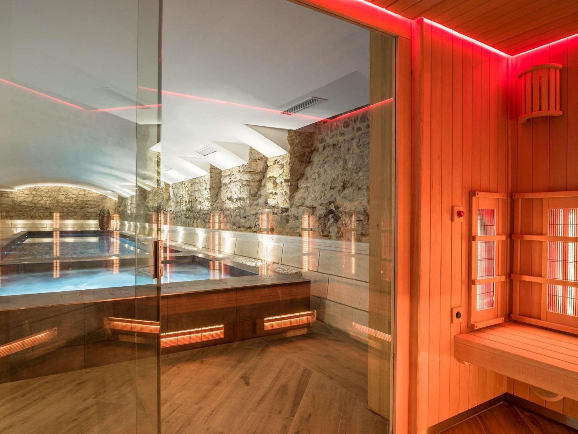 Madison Jean De Luz - Handwritten Collection Hotel 4*